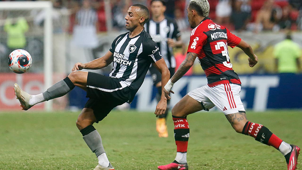 O Botafogo tem atualmente três gols e um gol pelo duelo com o Resende.