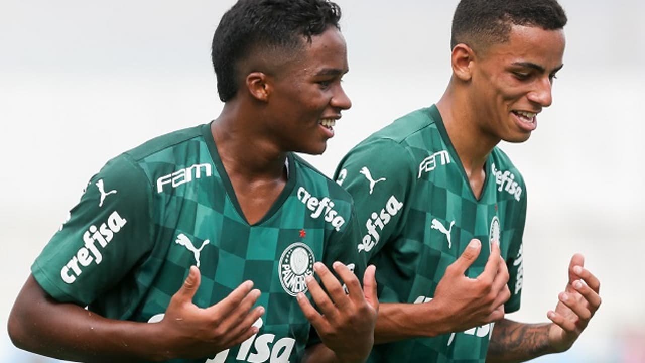 Palmeiras pede dispensa de Endrick e Giovani do Sub-20