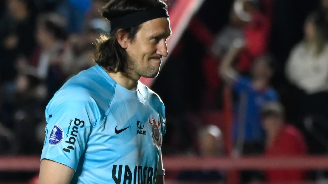 Marcelinho Carioca defende Cássio e manda recado à torcida corintiana