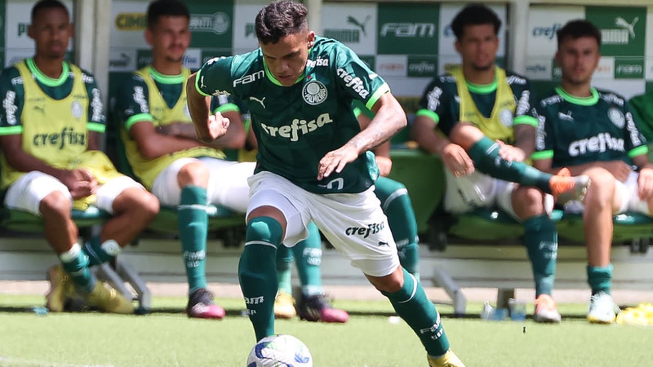 Em jogo de sete gols, Palmeiras perdeu para o Cruzeiro no Brasileirão Sub-20