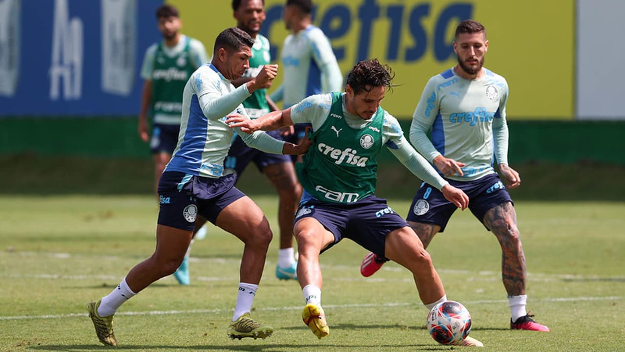 Abel dividiu o elenco do Palmeiras na preparação para a semifinal do Paulista