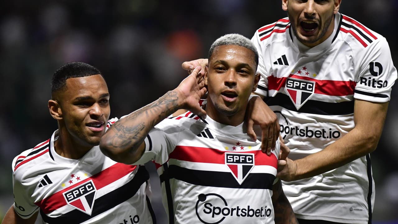 São Paulo vence Palmeiras e confirma resultado para avançar à próxima fase da Copa do Brasil