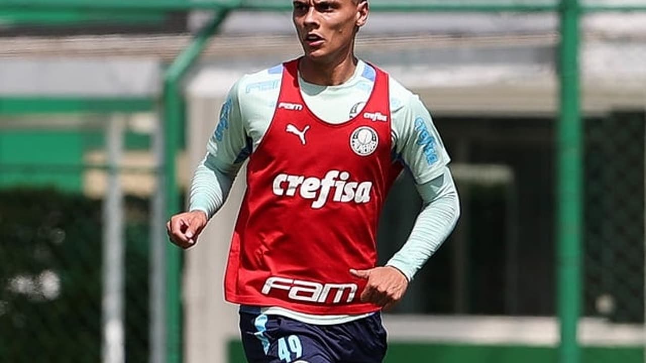 O primeiro patrocinador do Palmeiras, Richard Ríos, tem contrato registrado no BID.