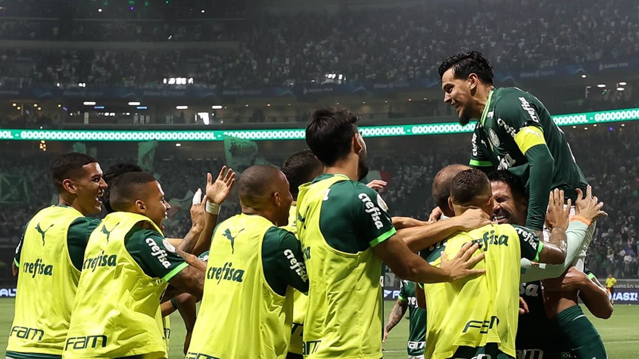 O recordista, do Palmeiras ao Brasileirão, pode atingir um marco histórico.