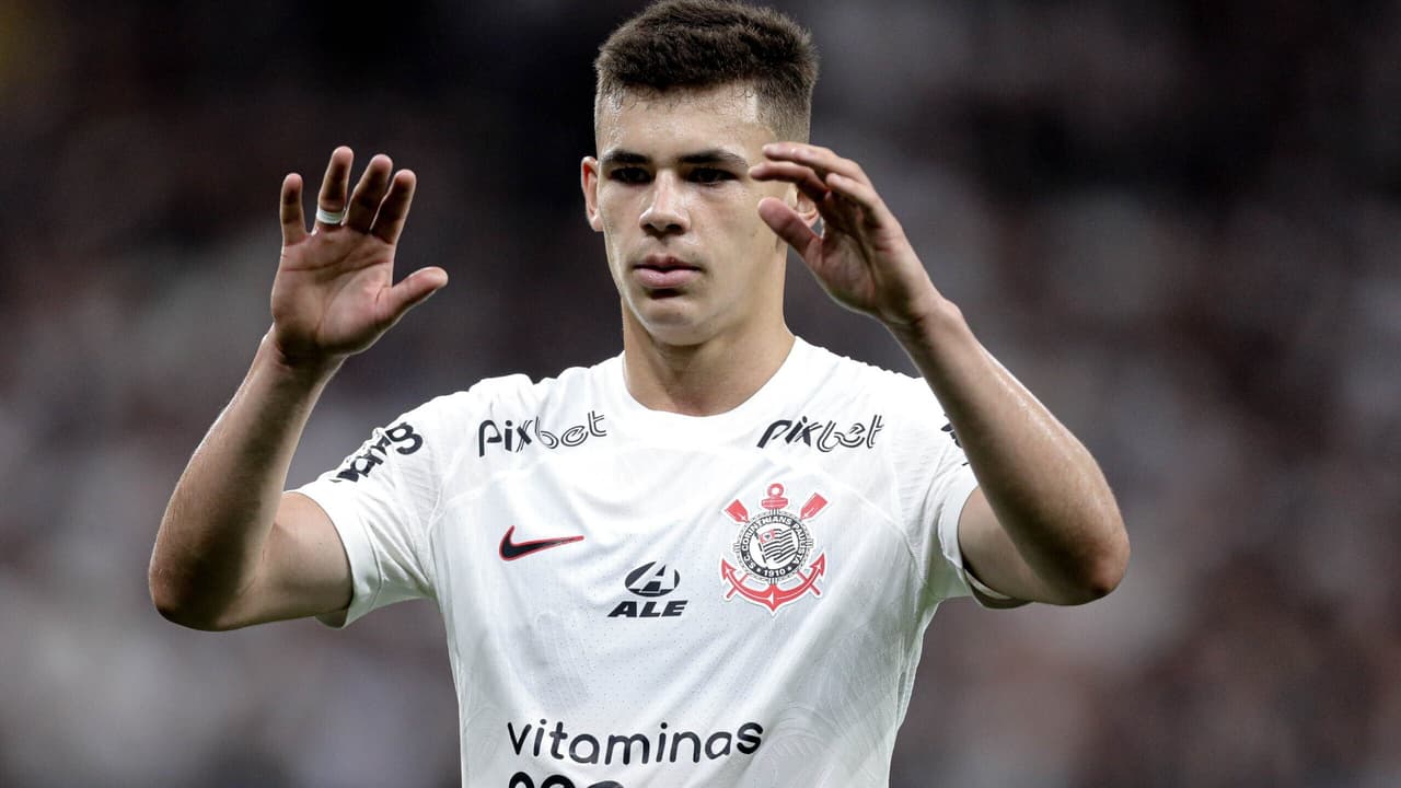 Jornalista diz que Corinthians concordou em vender Moscardo ao PSG