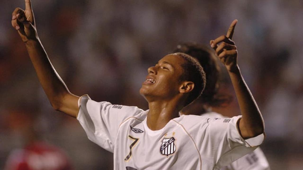 Saiba quantos jogos Neymar levou para marcar seu primeiro gol pelo time