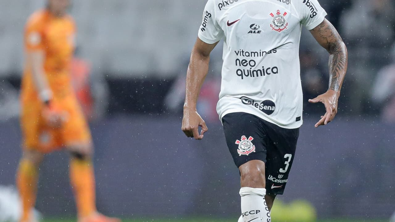 Houve falta de moralidade?   Presidente do Corinthians esclarece circunstâncias da saída de Lucas Veríssimo