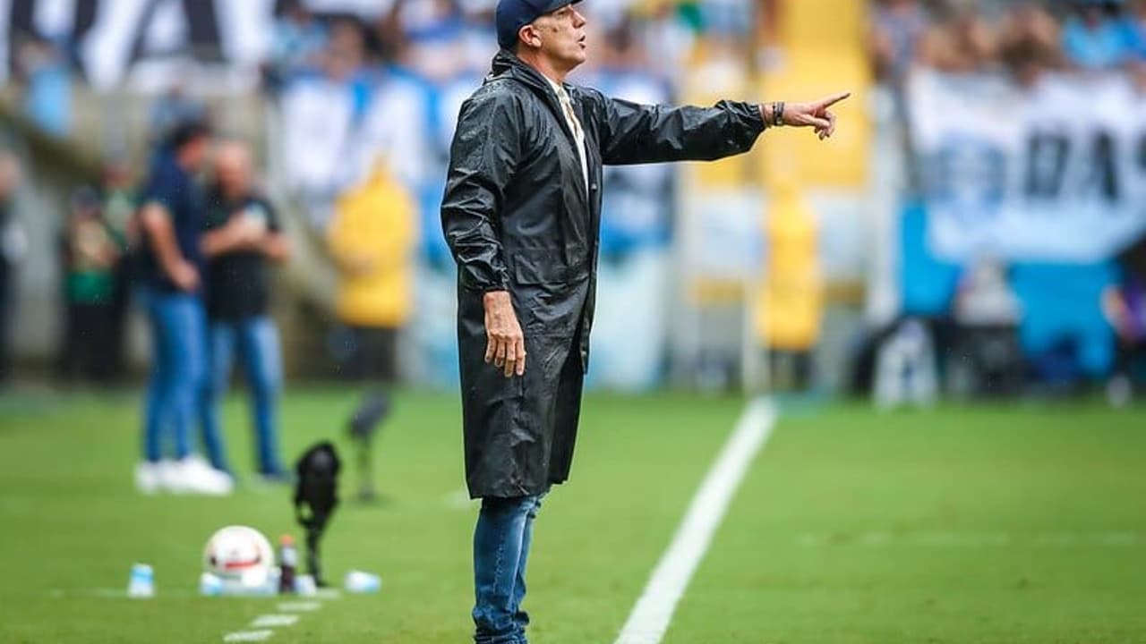 Renato comenta sobre Suárez ‘ainda na realidade’