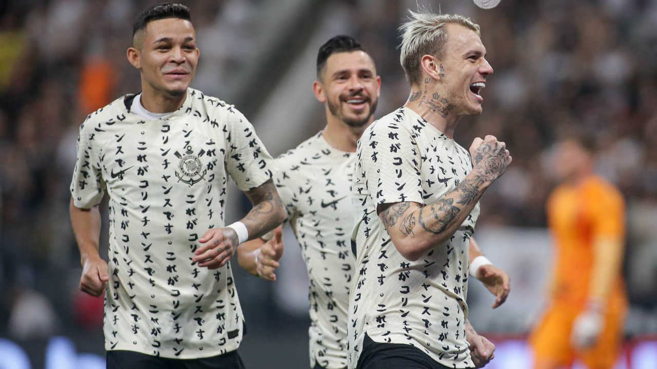 Corinthians concorda em vender Adson ao clube francês