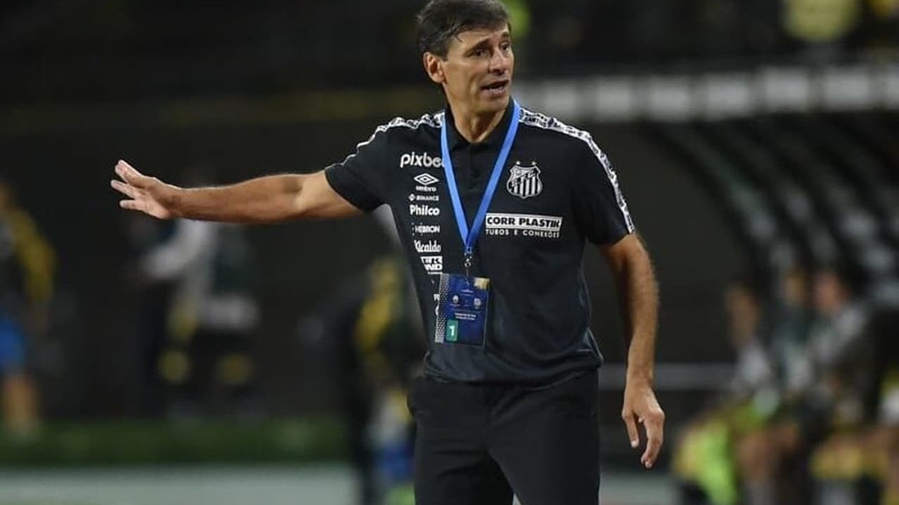 Santos se juntou ao time após os pênaltis