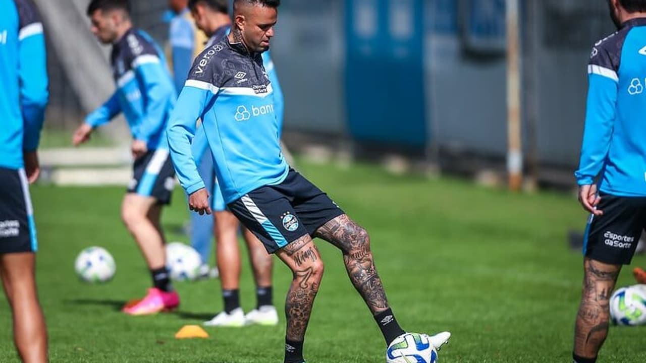 Luan está vinculado a confronto com Grêmio e Fluminense