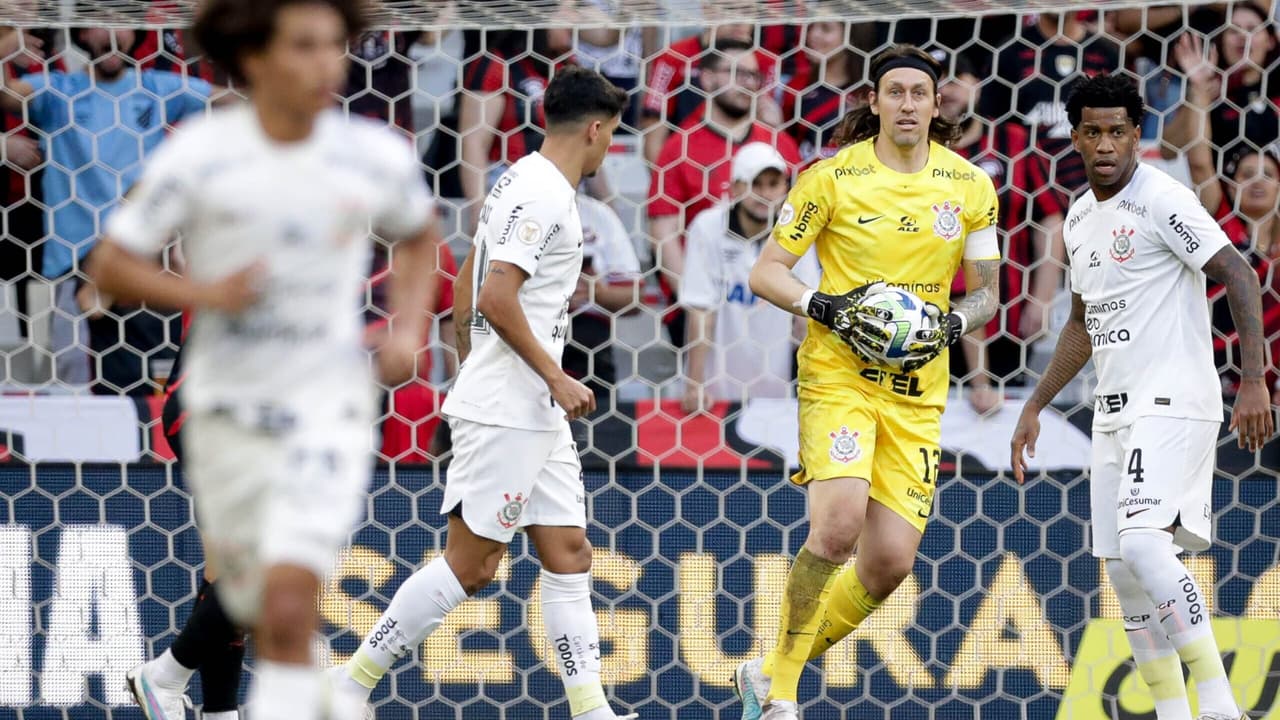 Ligue a calculadora!   Saiba o que o Corinthians precisa para evitar acabar na zona de rebaixamento