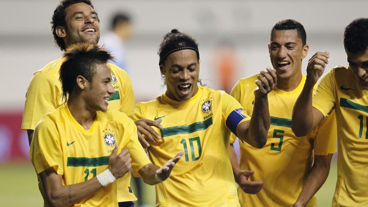 Neymar pode superar a marca de Pelé pela Seleção em um estádio onde nunca saiu de mãos vazias