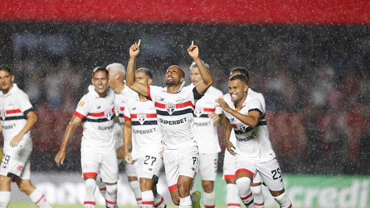 Santos e São Paulo vencem, mas Bragantino tropeça no Paulistão no primeiro dia;   veja os resultados