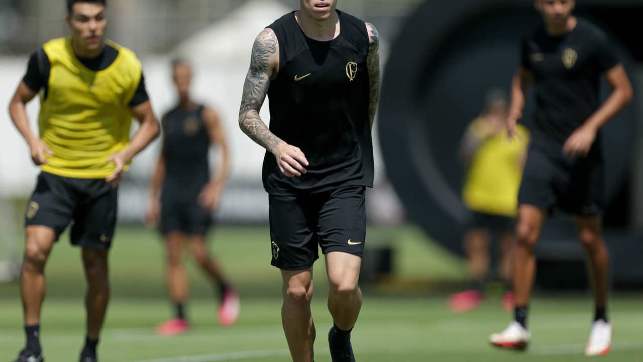 Cristian Barletta já treinou com o time do Corinthians e está escalado para atuar