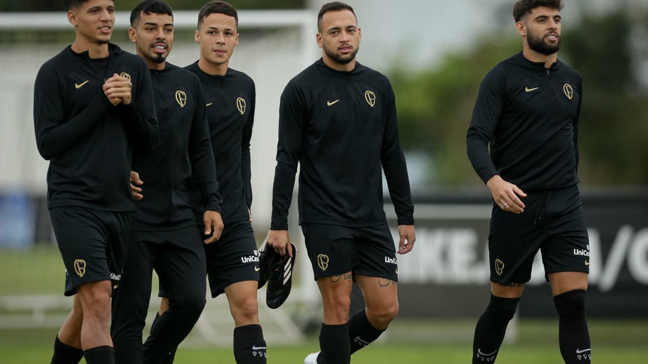 Corinthians pratica pênaltis antes do confronto decisivo da Copa do Brasil;   veja a parte provável