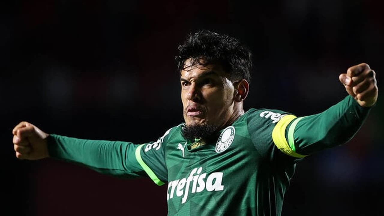 Gustavo Gómez sobe mais um degrau e alcança Arce e Valdivia na história do Palmeiras