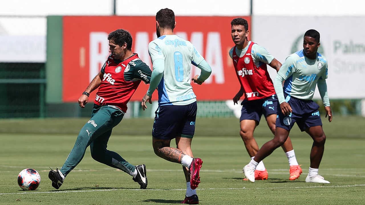 Desconfiado do ataque, Abel participa e Palmiras se prepara para enfrentar Ivano.