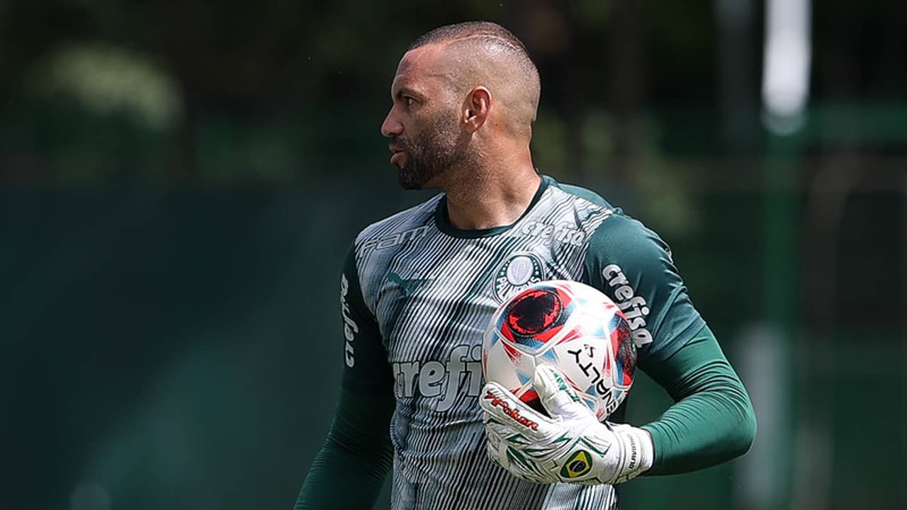 Weverton planejou a final do Paulistão e elogiou o rival Palmeiras