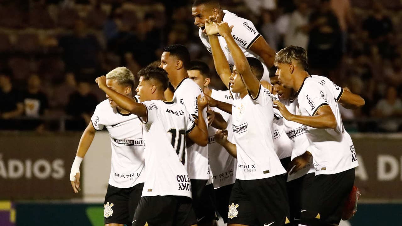 Fast Club-AM x Corinthians: onde assistir o jogo de Timo Jinho em Copenhague