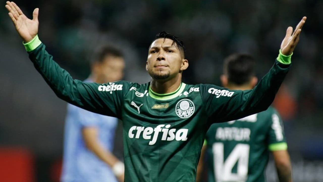 O Palmeiras desafiou Bolívar e garantiu um resultado que lhe deu a melhor chance de título.