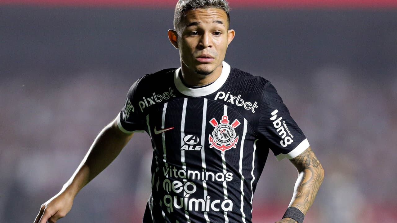 Corinthians manda Adson para clube francês;   entender o que é necessário para fechar o negócio