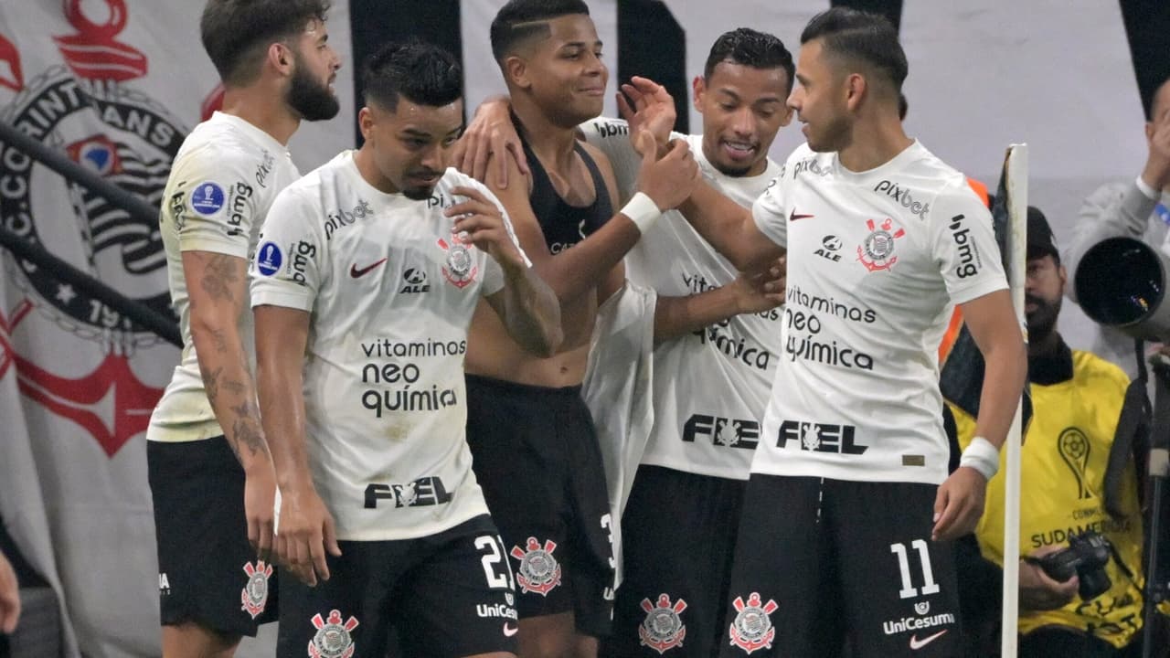 DESEMPENHOS: Wesley, dedo luxemburguês, lidera a volta do Corinthians à frente de Newell no Sul-Americano