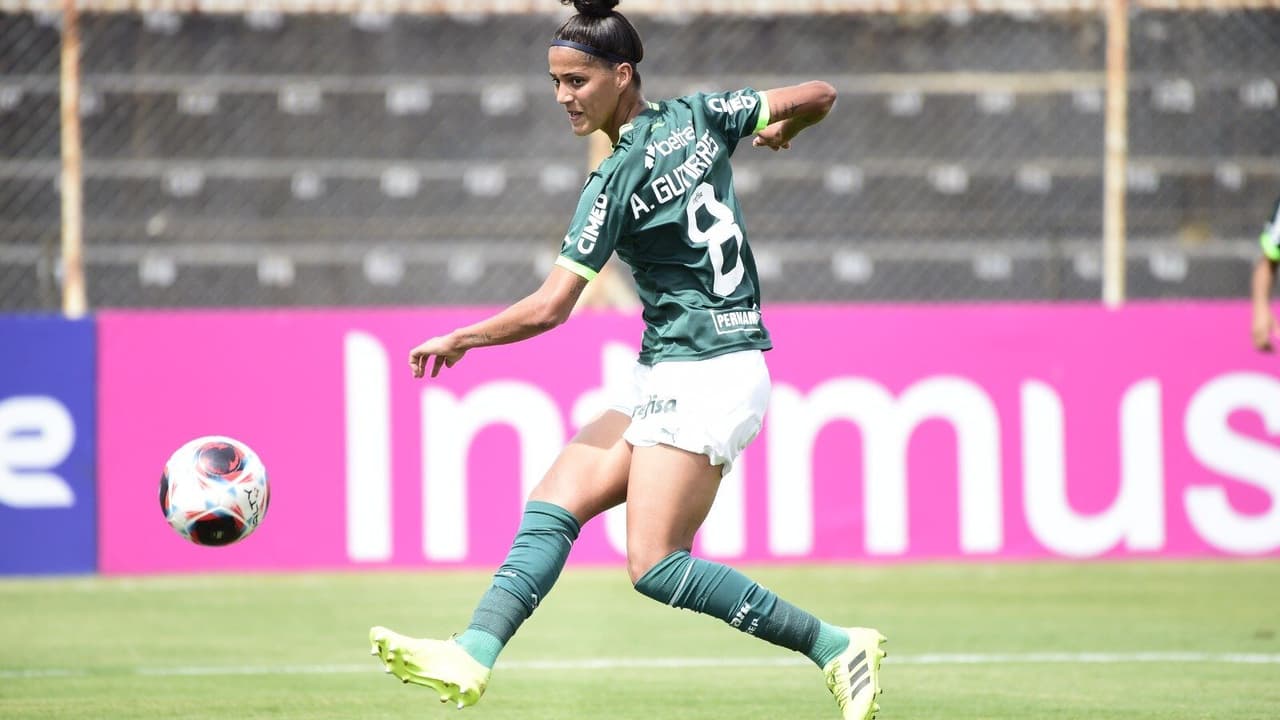 Amanda Gutierres, do Palmeiras, comemora seleção da seleção: ‘Realiza mais um sonho’