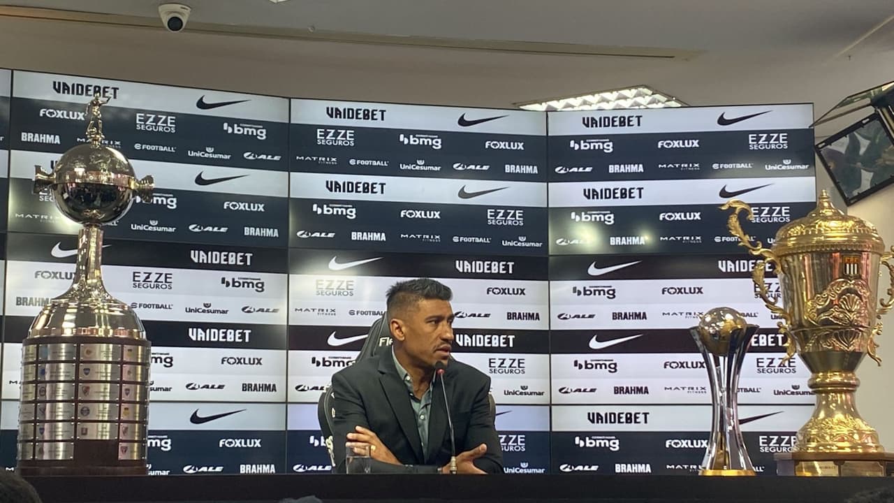 Paulinho parabeniza o Corinthians: ‘Dei o meu melhor com essa camisa’