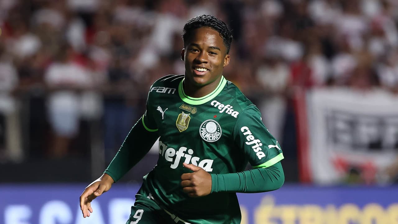 Endrick, líder das estatísticas do Palmeiras e do Brasileirão, é novamente vítima do primeiro turno