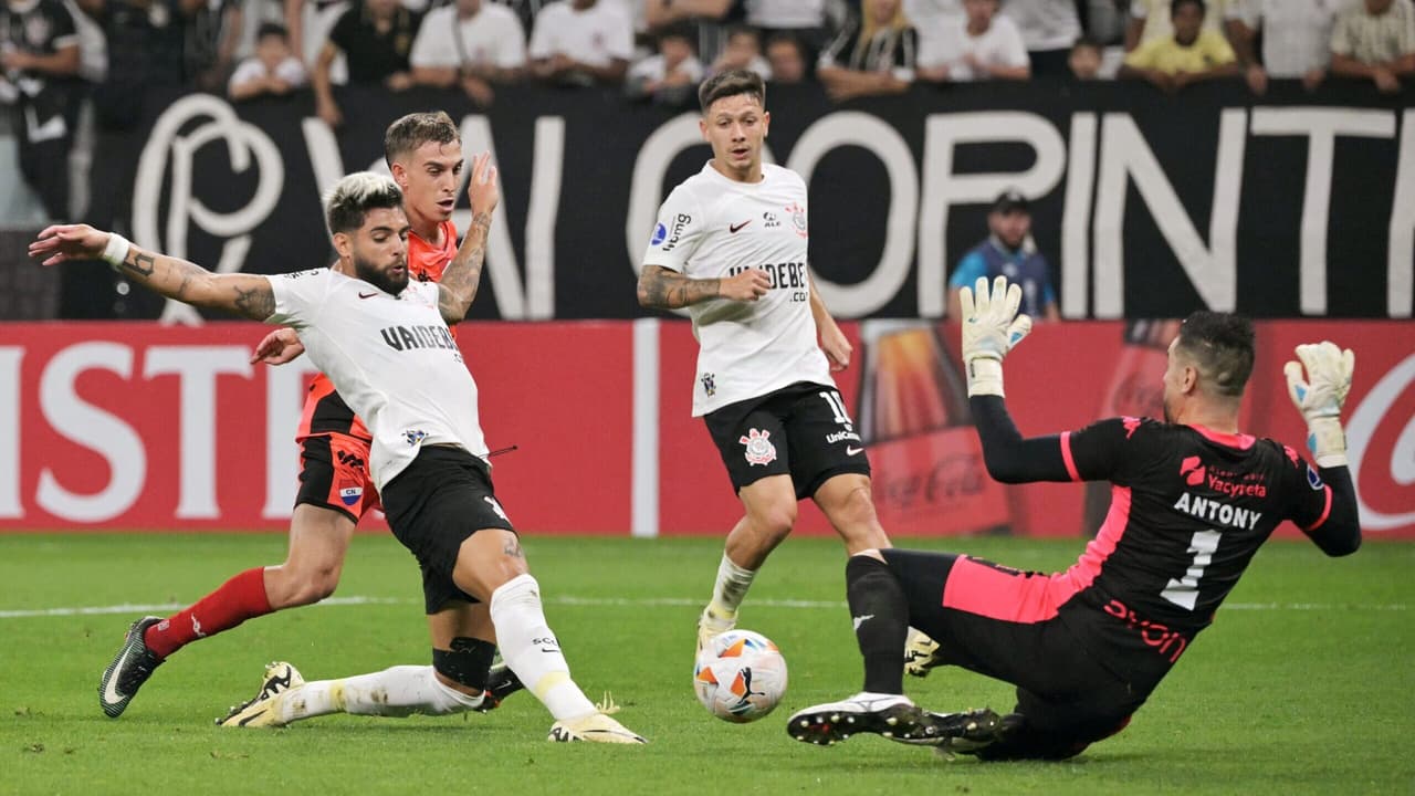 Nacional-PAR x Corinthians: onde assistir ao vivo, escalações e horários dos jogos do Campeonato Sul-Americano