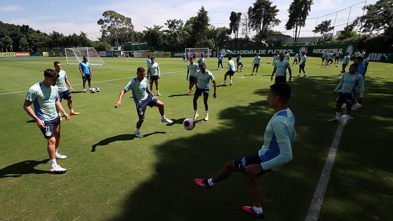 Time do Palmeiras estuda Ituano em vídeo antes da semifinal do Paulistão