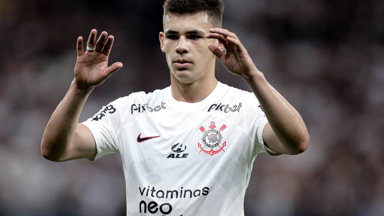 Gabriel Moscardo completa 18 anos e agora o Corinthians pode vender para o exterior