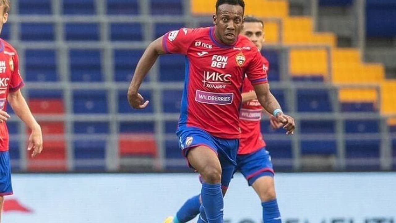 A venda de Moisés para o CSKA foi confirmada pelo Internacional