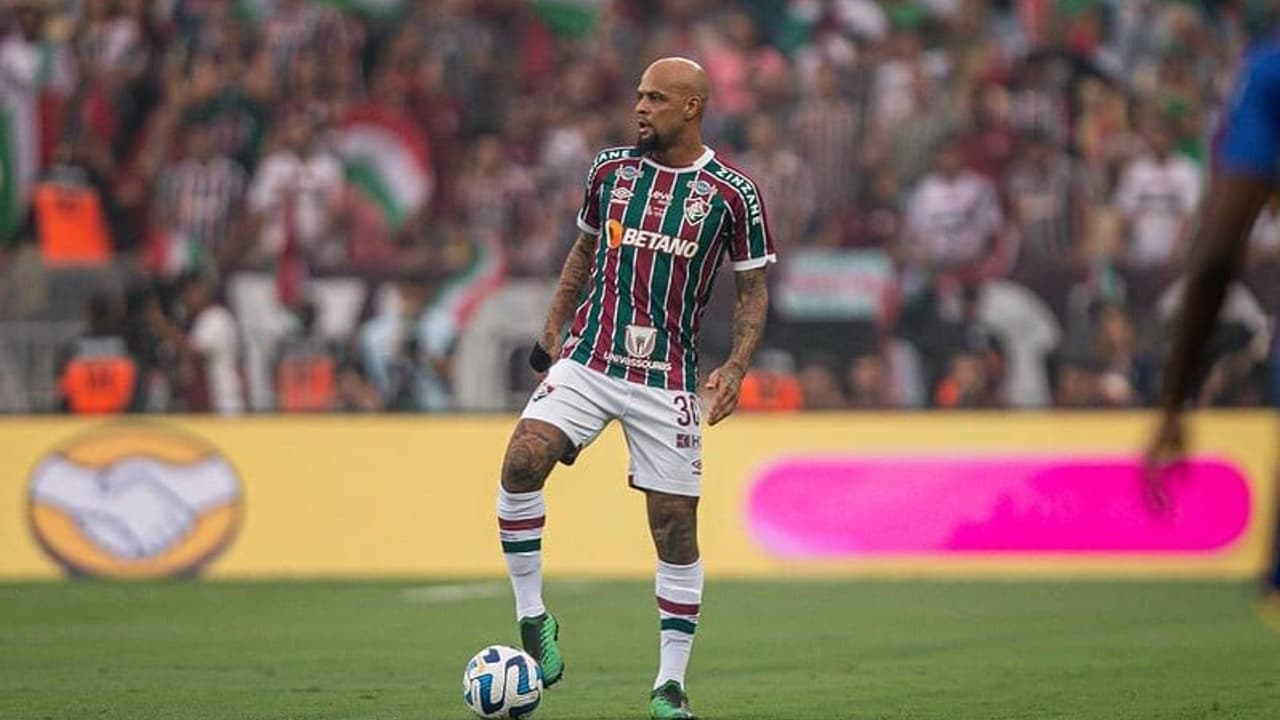 Felipe Melo 'glorificou' título da Copa Libertadores do Fluminense e fez dedicatória especial