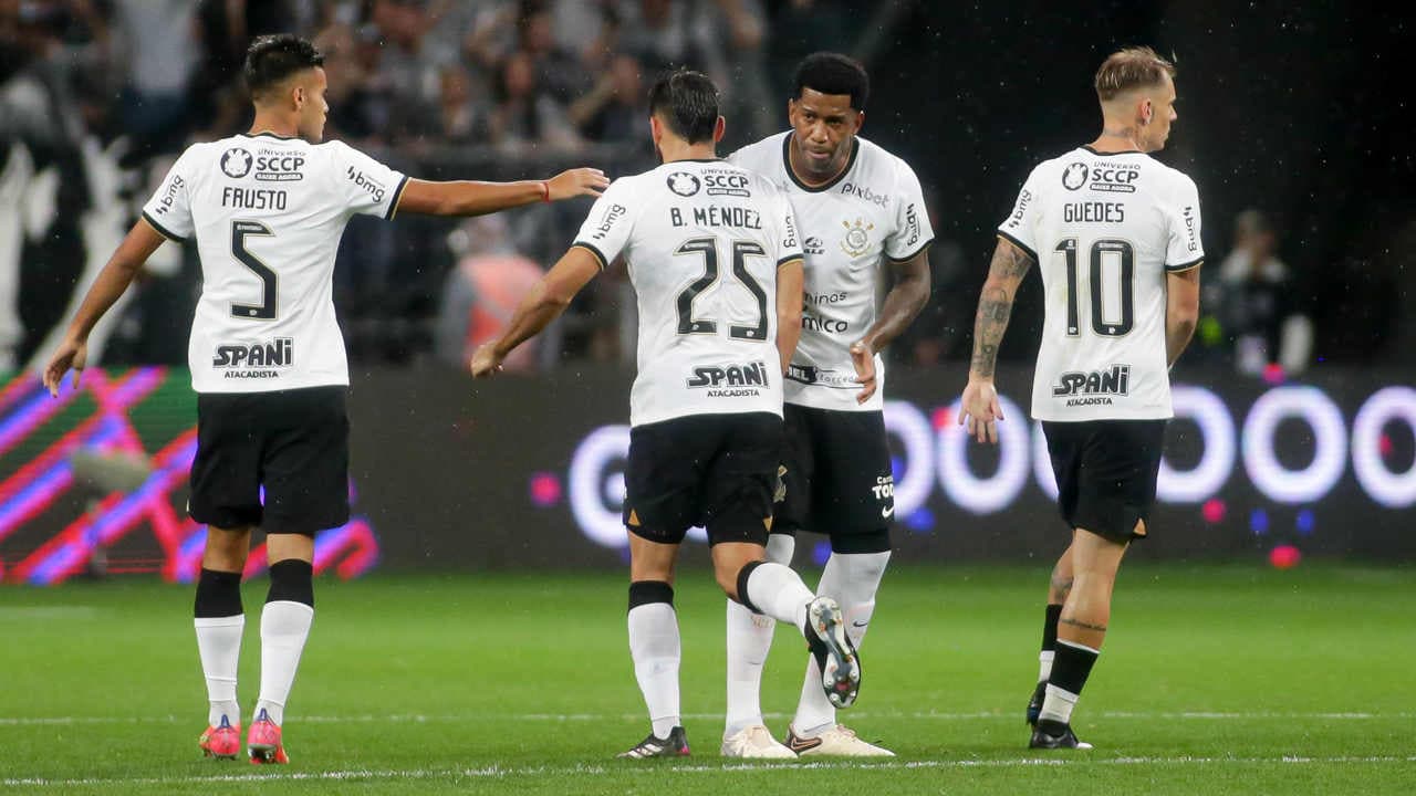 ANÁLISE: Aposta de Lázaro funciona, mas Derby mostra que o Corinthians está sob controle