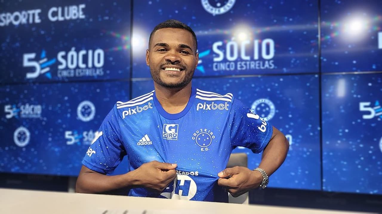 Top 3: Veja as piores contratações do Cruzeiro em 2023